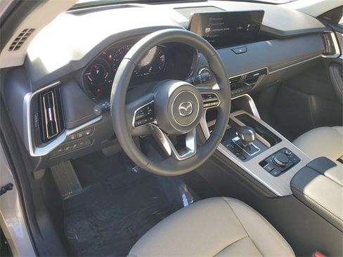 Certified 2025 MAZDA CX-90 Plug-In Hybrid w/Premium Sport image 17