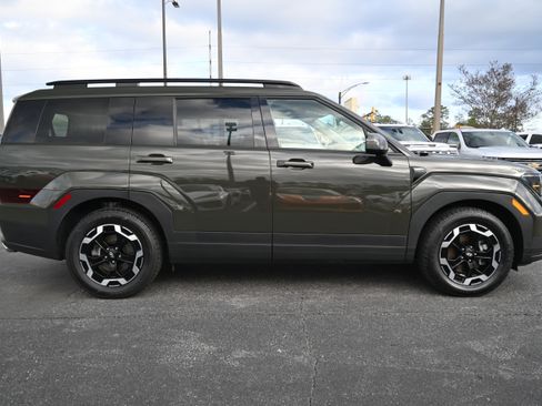 Used 2024 Hyundai Santa Fe SEL image 11