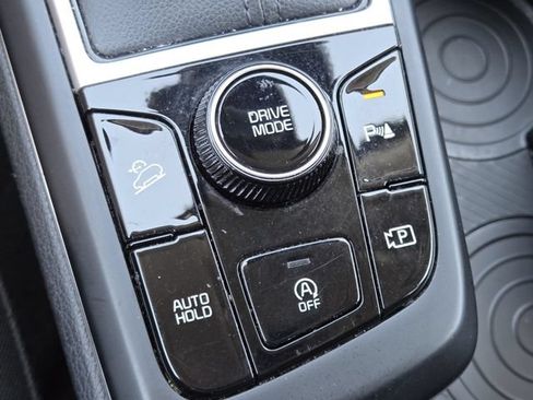 Used 2023 Kia Sportage LX FWD image 6