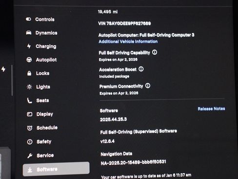 Used 2023 Tesla Model Y Long Range image 27