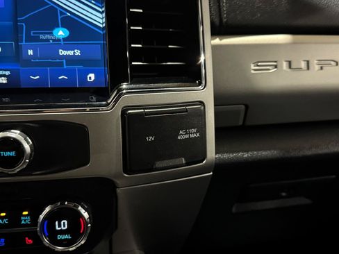 Used 2022 Ford F250 Lariat w/ Chrome Package AWD/4WD image 26