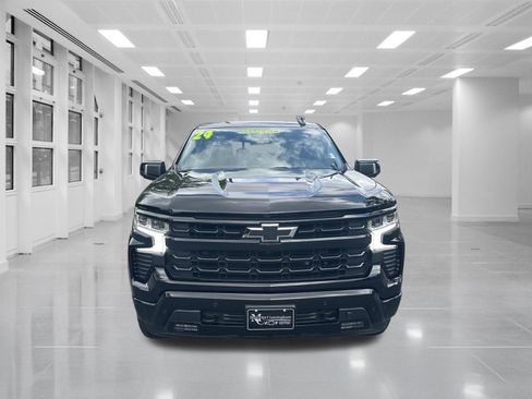 Used 2024 Chevrolet Silverado 1500 RST AWD/4WD image 2