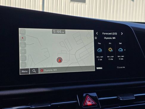 Certified 2025 Kia Niro Wind w/ Wind Preserve Package FWD image 19