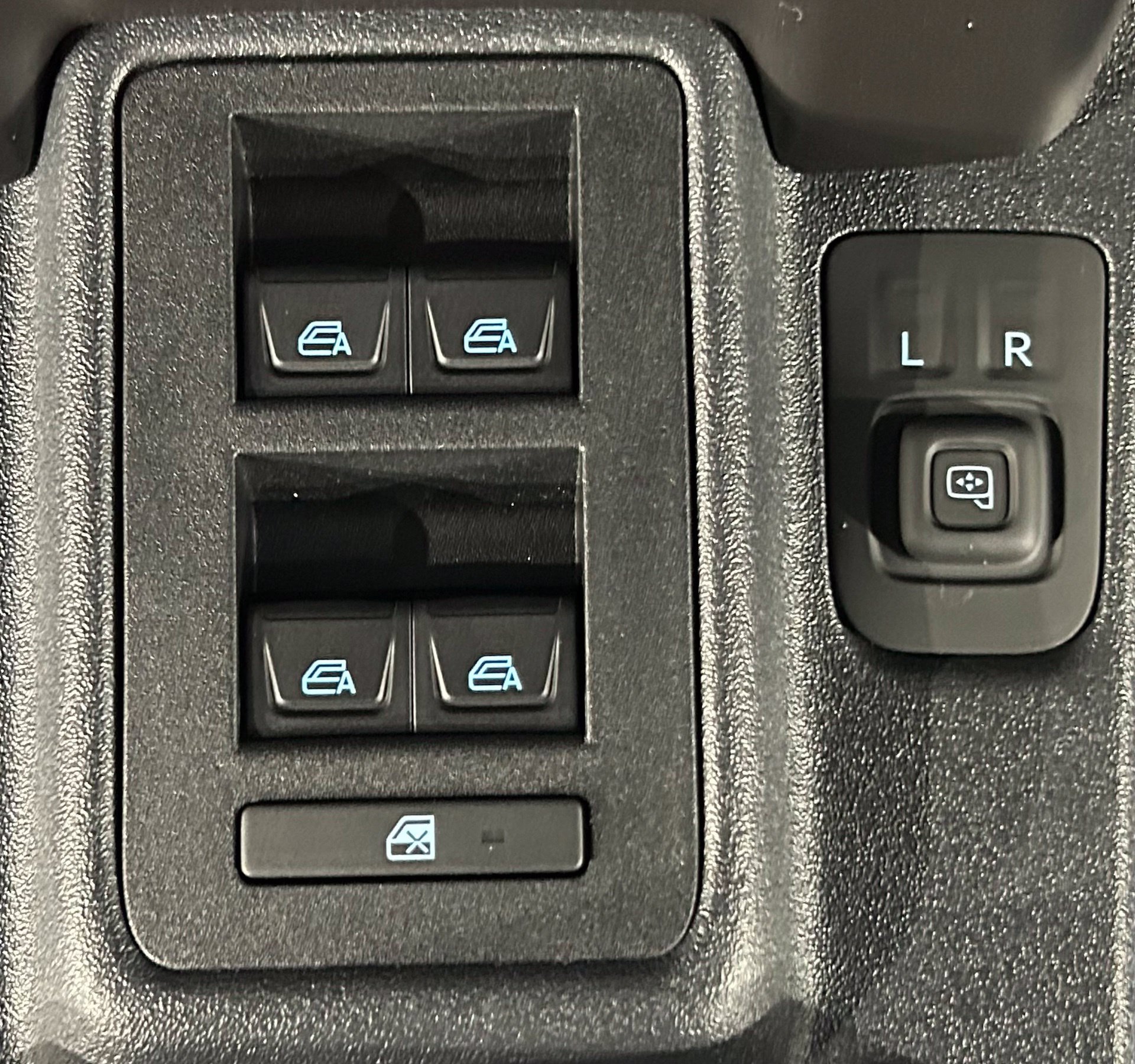 New 2026 Ford Bronco Raptor w/ Interior Carbon Fiber Pack AWD/4WD image 93