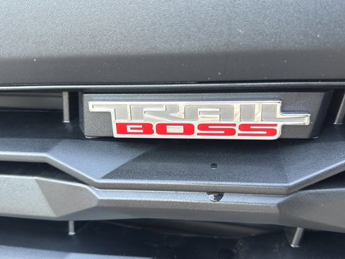 Used 2026 Chevrolet Colorado Trail Boss image 47