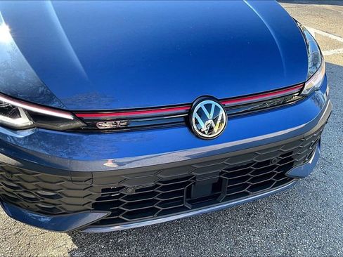 New 2026 Volkswagen GTI SE FWD image 11