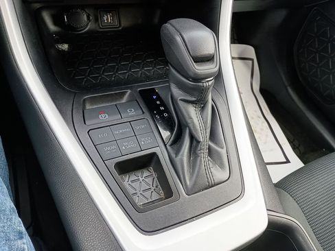 Used 2024 Toyota RAV4 LE image 26