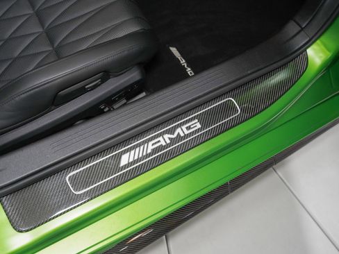 Used 2020 Mercedes-Benz AMG GT R image 38
