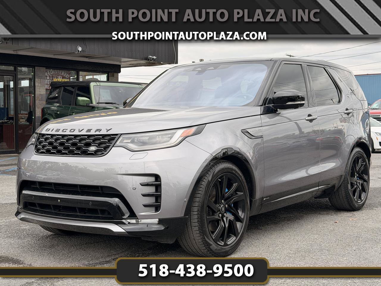 Used 2021 Land Rover Discovery S R-Dynamic AWD/4WD image 1