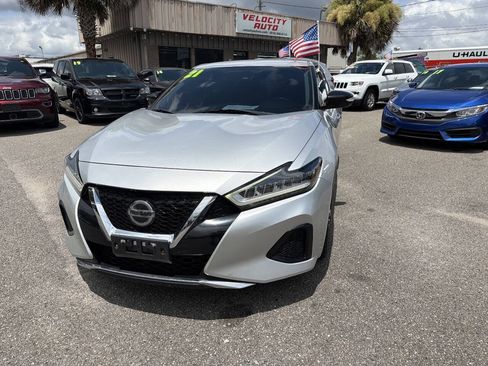 Used 2021 Nissan Maxima 3.5 SV w/ Floor Mat Group FWD image 1