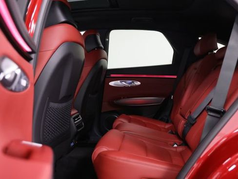 New 2026 Genesis GV70 3.5T Sport Advanced image 32