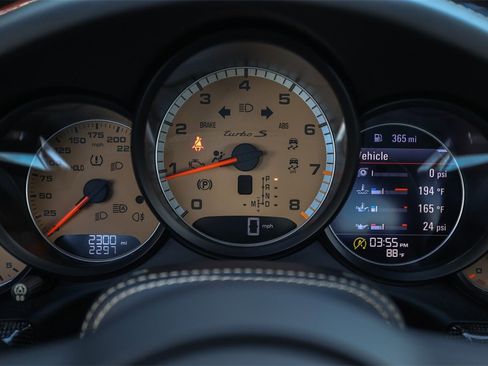 Used 2019 Porsche 911 Turbo S image 22