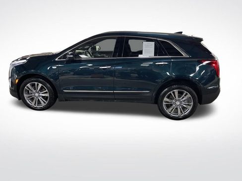 Used 2024 Cadillac XT5 Premium Luxury w/ Technology Package image 2