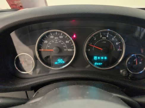 Used 2018 Jeep Wrangler Unlimited Sport image 24