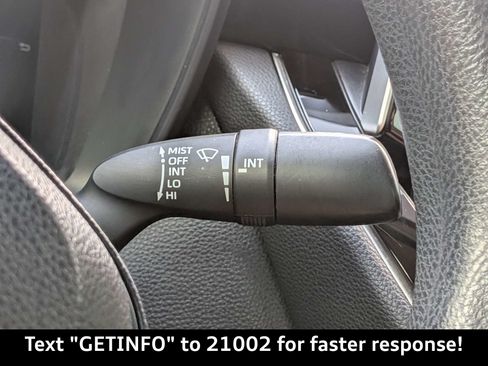 Used 2020 Toyota Corolla LE FWD image 33