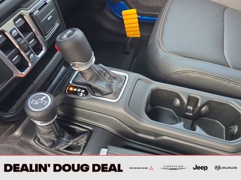 New 2026 Jeep Wrangler Unlimited Sahara AWD/4WD image 25