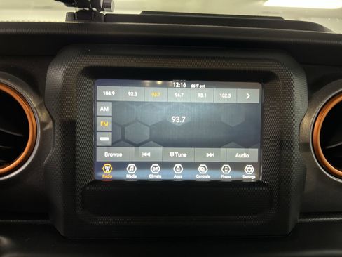 Used 2021 Jeep Gladiator Mojave w/ LED Lighting Group image 58