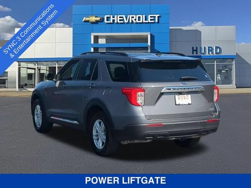 Used 2024 Ford Explorer XLT AWD/4WD image 8