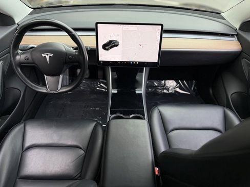 Used 2019 Tesla Model 3 Long Range image 40