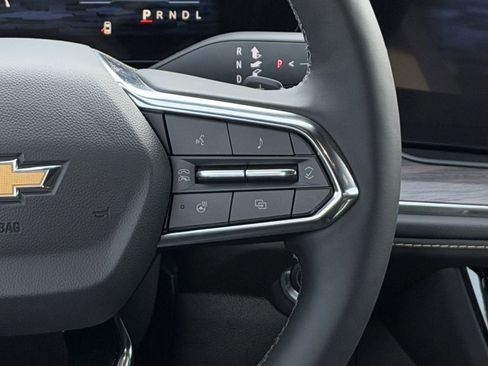 New 2026 Chevrolet Suburban Premier image 14