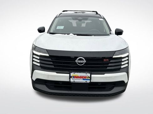 New 2026 Nissan Kicks SR w/ Cold Weather Package image 8