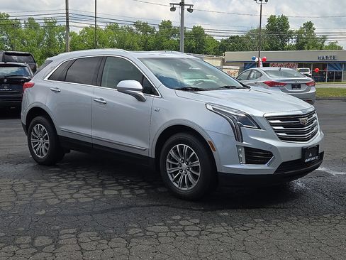Used 2019 Cadillac XT5 Luxury AWD/4WD image 4
