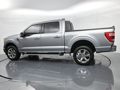Used 2023 Ford F150 Lariat w/ Max Trailer Tow Package image 5