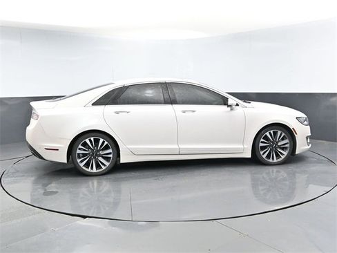Used 2020 Lincoln MKZ Reserve w/ Elements Package image 6