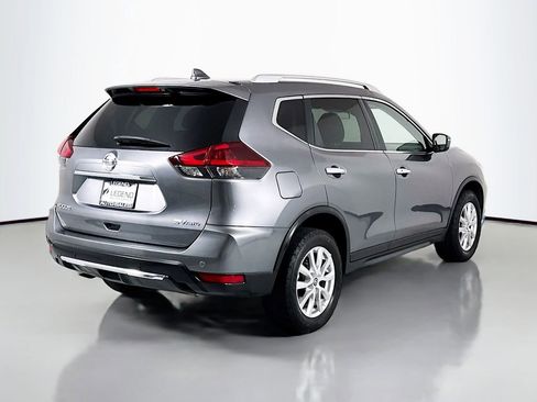 Used 2020 Nissan Rogue SV AWD/4WD image 5