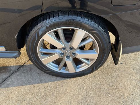 Used 2014 Nissan Pathfinder Platinum w/ Cargo Package image 46