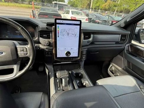 Used 2023 Ford F150 Lightning Lariat w/ Equipment Group 511A High image 18