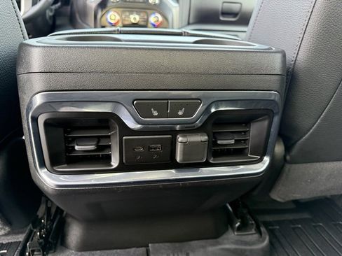 Used 2023 GMC Sierra 2500 Denali w/ Denali Ultimate Package image 23