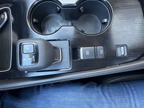 Used 2023 Nissan Rogue Platinum image 19