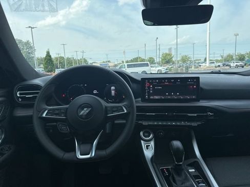 Used 2024 Dodge Hornet GT image 16