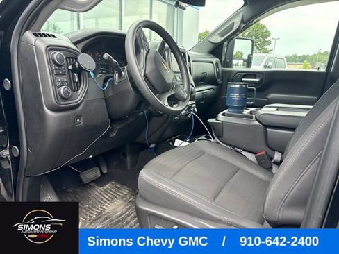 Used 2025 Chevrolet Silverado 2500 Custom w/ Custom Value Package AWD/4WD image 15