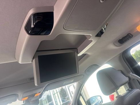 Used 2018 Honda Odyssey Elite image 6