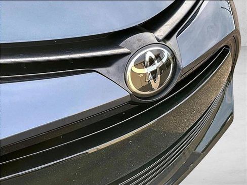 Used 2019 Toyota Corolla L FWD image 27