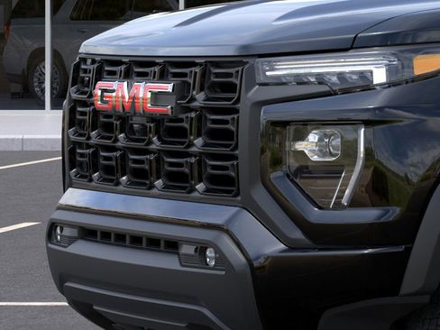 New 2025 GMC Canyon Elevation w/ Convenience Package image 13