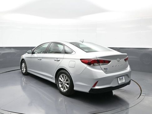Used 2018 Hyundai Sonata SE FWD image 8