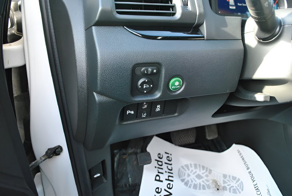 Certified 2022 Honda Pilot Touring image 18