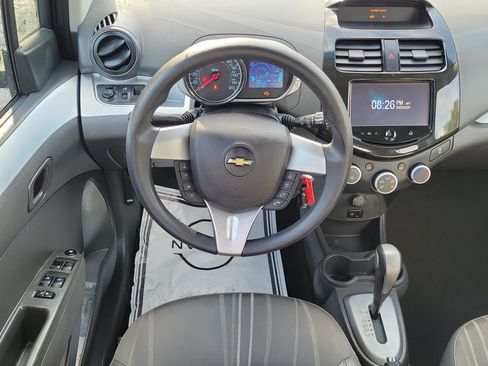 Used 2014 Chevrolet Spark LT FWD image 15