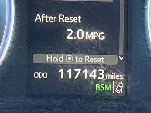 Used 2017 Toyota Highlander XLE image 22