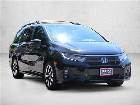Used 2025 Honda Odyssey EX-L image 3