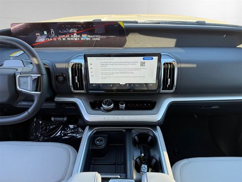 New 2026 Ford Expedition Max Platinum w/ Driver's Package image 11