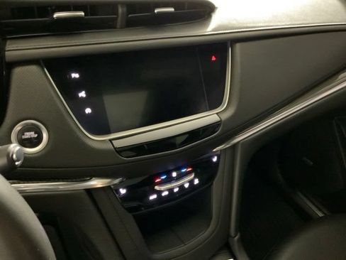 Used 2020 Cadillac XT5 Sportv AWD/4WD image 19
