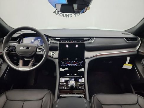 New 2025 Jeep Grand Cherokee Overland w/ Trailer Tow Package image 18