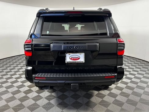 Used 2026 Toyota 4Runner TRD Off-Road Premium AWD/4WD image 6