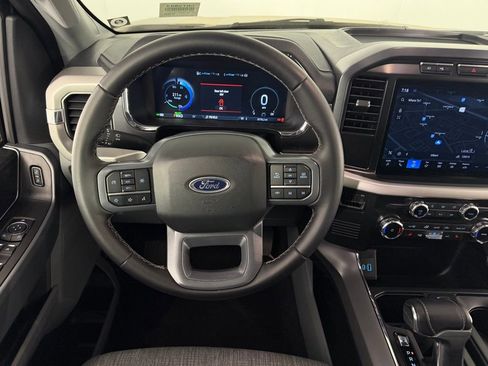 Used 2023 Ford F150 Lightning XLT image 13