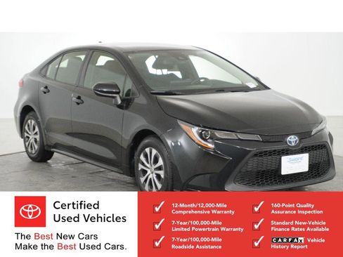Certified 2022 Toyota Corolla LE image 1