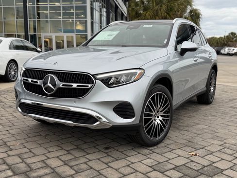 New 2026 Mercedes-Benz GLC 300 image 1